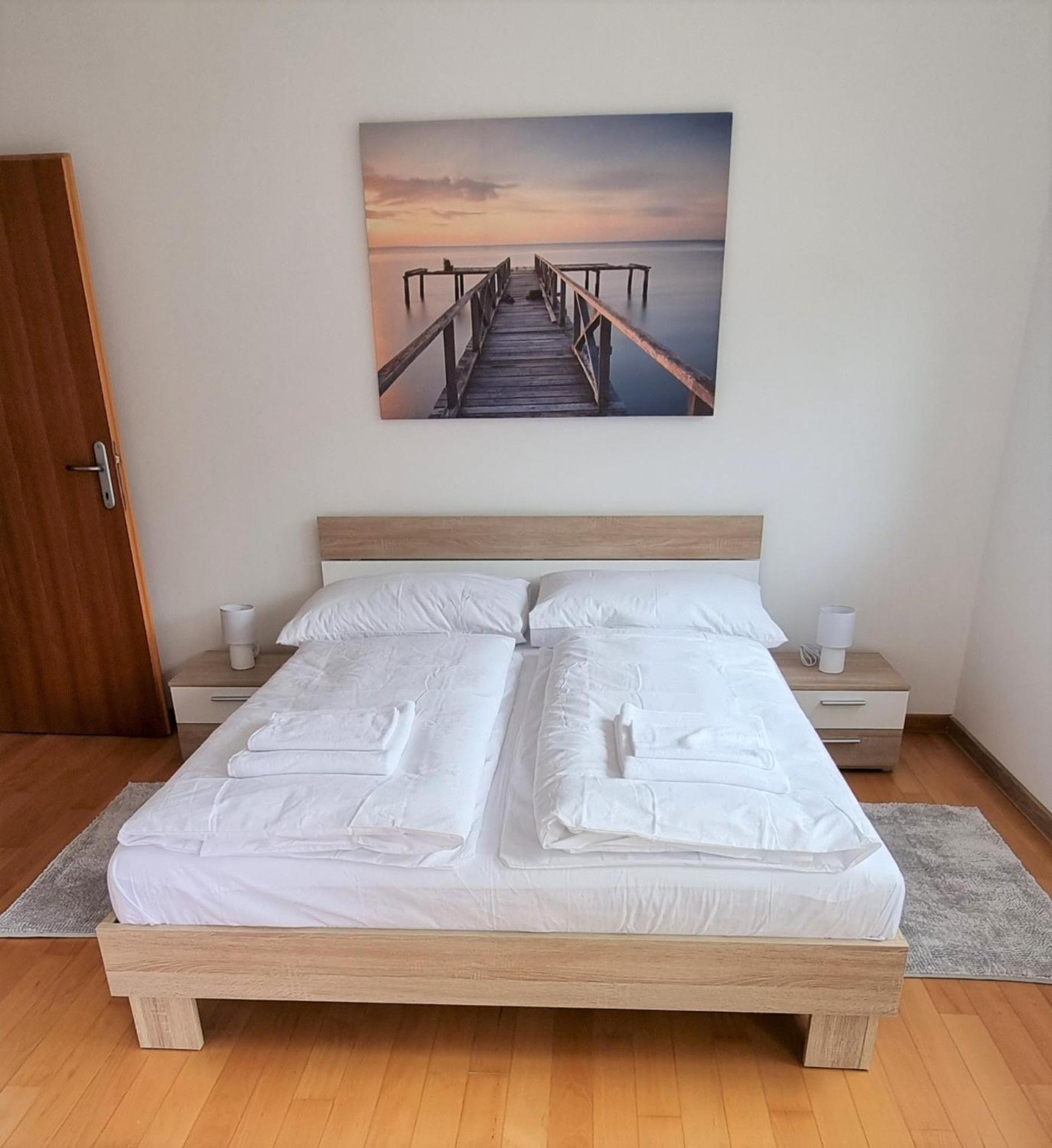 Apartmani Sunce I More เปรมันตูรา ภายนอก รูปภาพ
